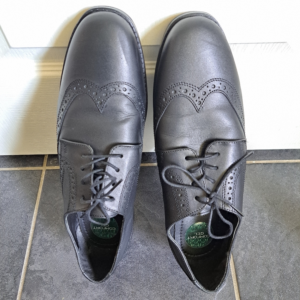 Nunn Bush black men’s leather dress shoes size 12